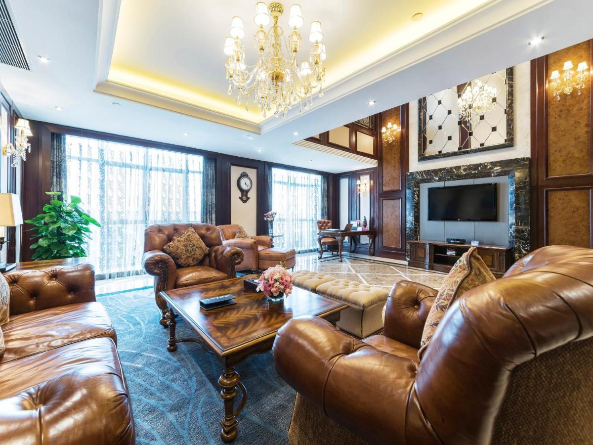 Shenzhen Baohengda International Hotel Exterior photo