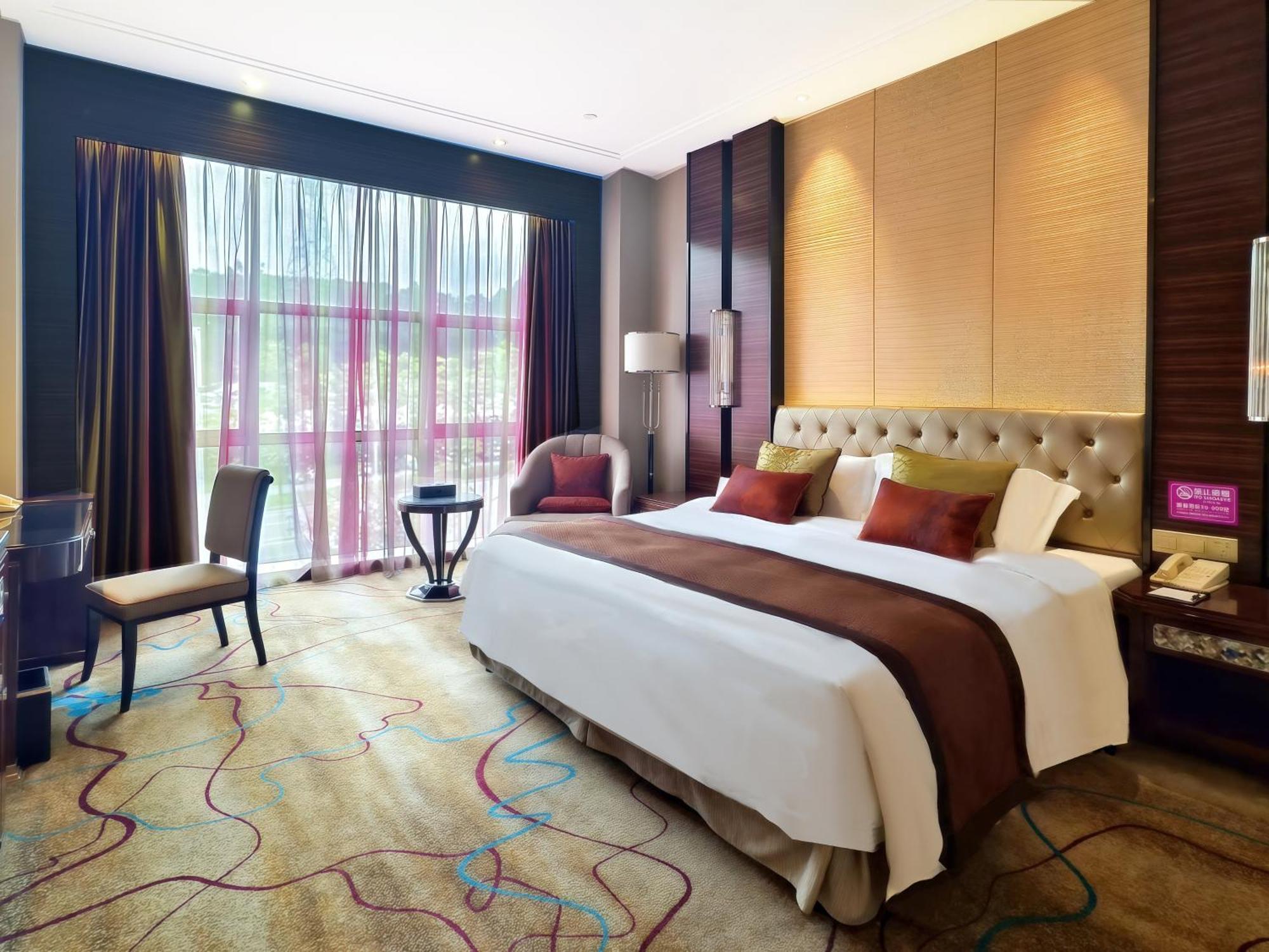 Shenzhen Baohengda International Hotel Exterior photo